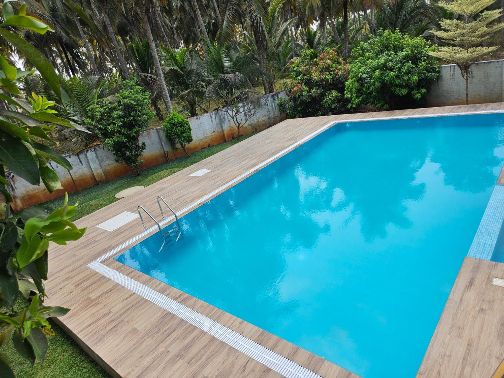Hotel Gopalapuram International Pollāchi Eksteriør billede