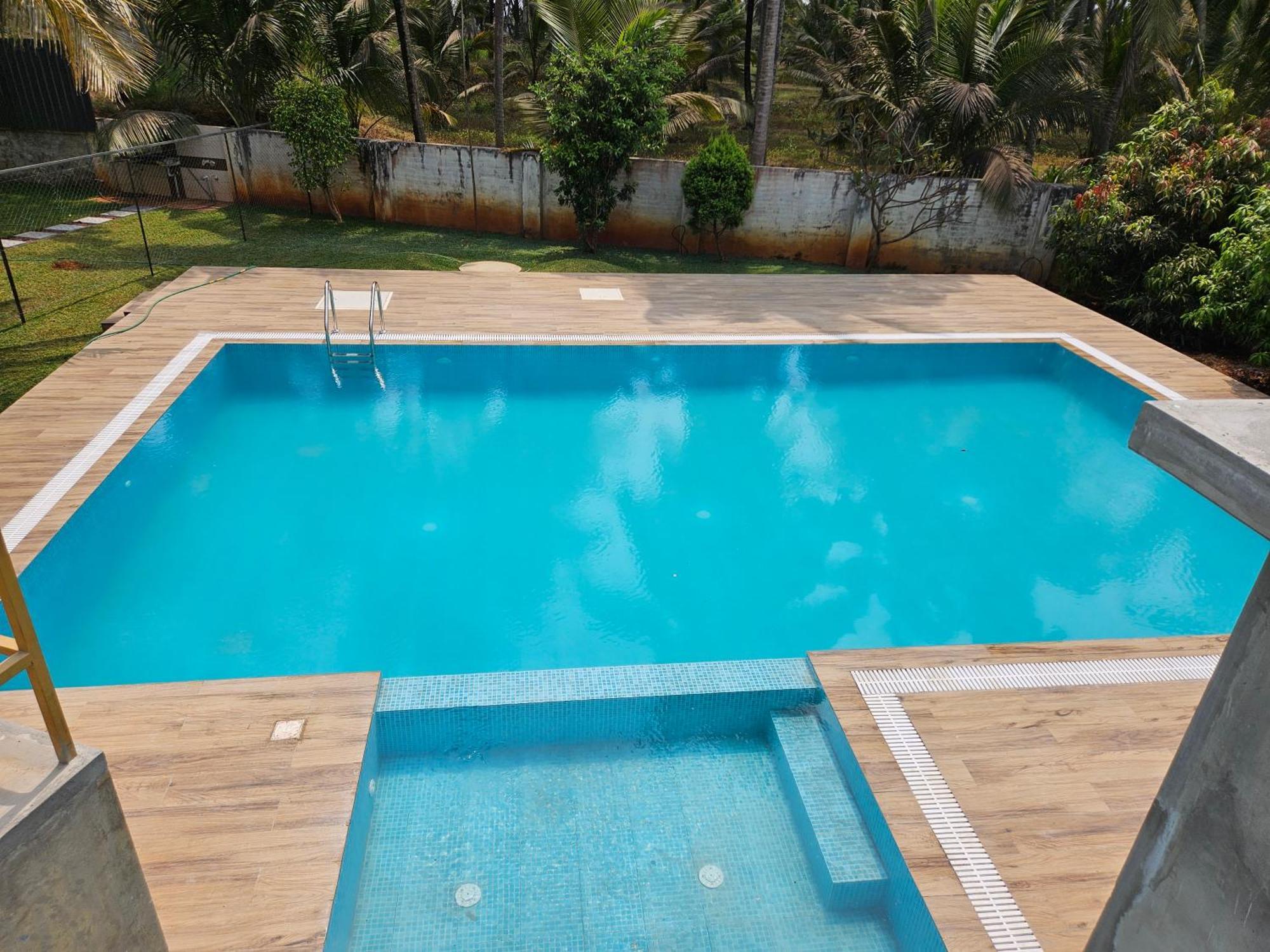 Hotel Gopalapuram International Pollāchi Eksteriør billede