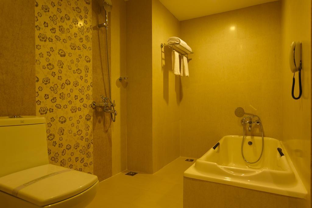 Hotel Gopalapuram International Pollāchi Eksteriør billede