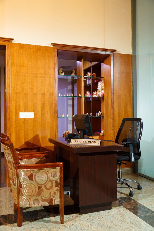 Hotel Gopalapuram International Pollāchi Eksteriør billede
